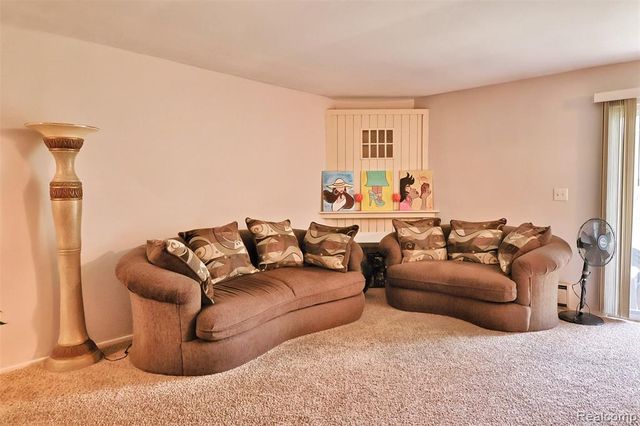 7600 Woodview Street 2, Westland, MI 48185