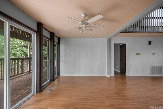 9 Blackstone Circle, North Little Rock, AR 72118