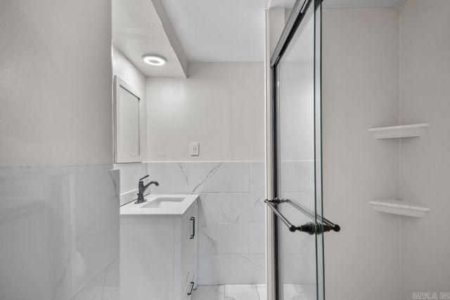 9 Blackstone Circle, North Little Rock, AR 72118