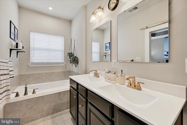 6257 ISLINGTON ST, Middle River, MD 21220