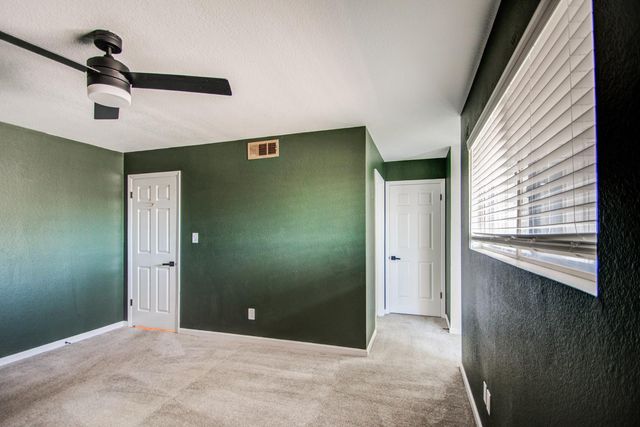 7761 N 19th Drive, Phoenix, AZ 85021