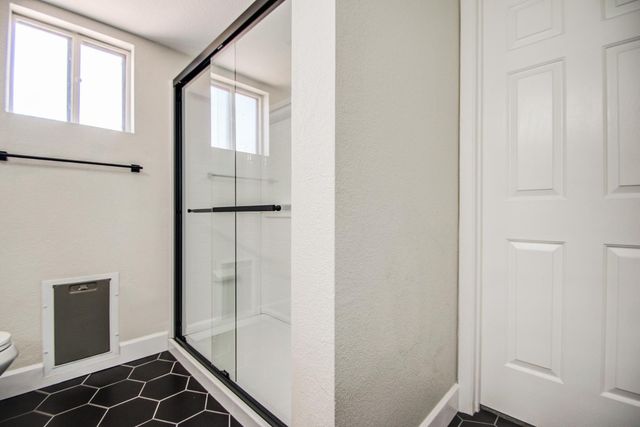 7761 N 19th Drive, Phoenix, AZ 85021