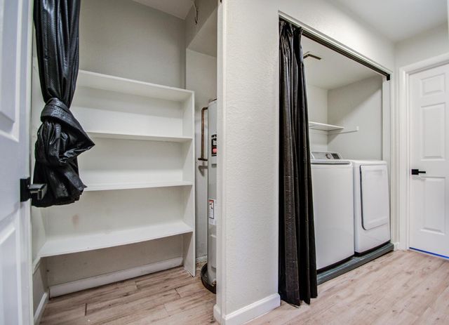 7761 N 19th Drive, Phoenix, AZ 85021