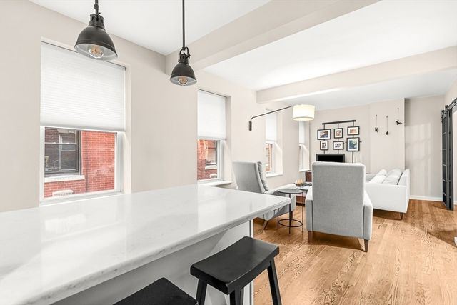 5 Holden Ct 3, Boston, MA 02109