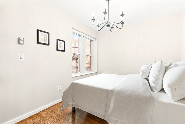 5 Holden Ct 3, Boston, MA 02109