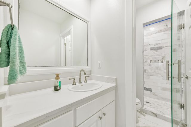 605 Quintana Roo Place, Seabrook, TX 77586
