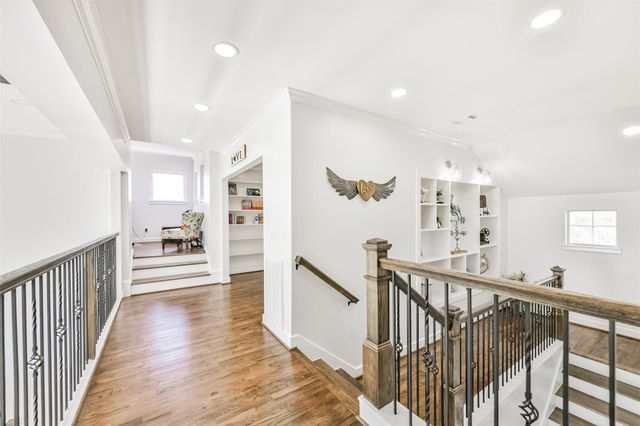 605 Quintana Roo Place, Seabrook, TX 77586