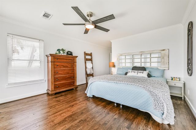 605 Quintana Roo Place, Seabrook, TX 77586