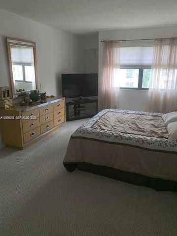 303 Racquet Club Road 206, Weston, FL 33326