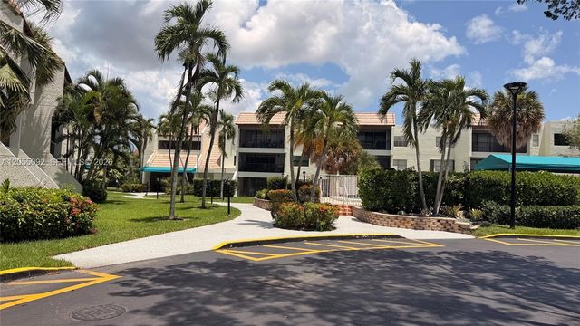 303 Racquet Club Road 206, Weston, FL 33326