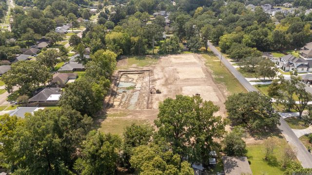 4667 Floynell Dr, Saint George, LA 70809