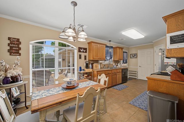 13668 South Trace, Walker, LA 70785