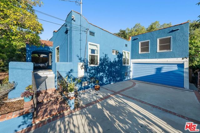 646 N Dillon Street, Los Angeles, CA 90026