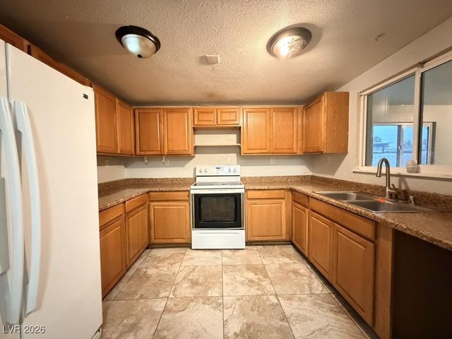 3124 Theresa Avenue, Las Vegas, NV 89101