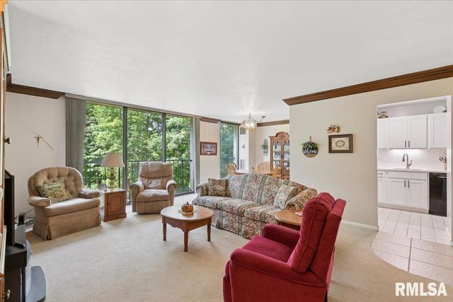 1800 7TH Street 2A, East Moline, IL 61244