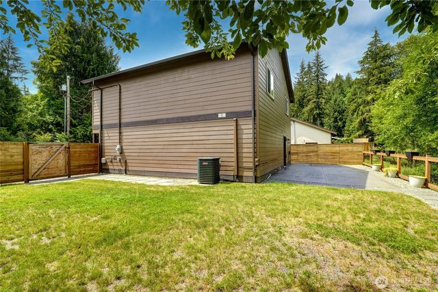 16330 Dogwood Lane, Arlington, WA 98223