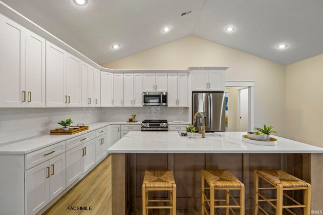 1750 W Ezekiel Drive, Bloomington, IN 47403