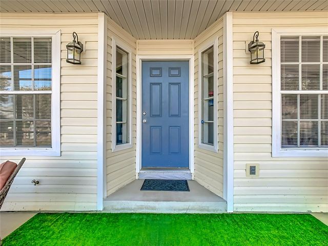 8651 WEE FARMS LANE, Polk City, FL 33868