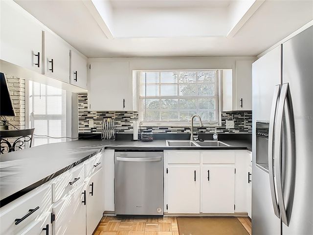 8651 WEE FARMS LANE, Polk City, FL 33868