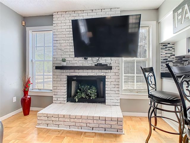 8651 WEE FARMS LANE, Polk City, FL 33868