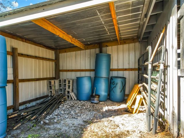 8651 WEE FARMS LANE, Polk City, FL 33868