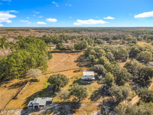 8651 WEE FARMS LANE, Polk City, FL 33868