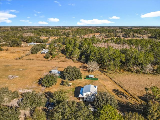 8651 WEE FARMS LANE, Polk City, FL 33868