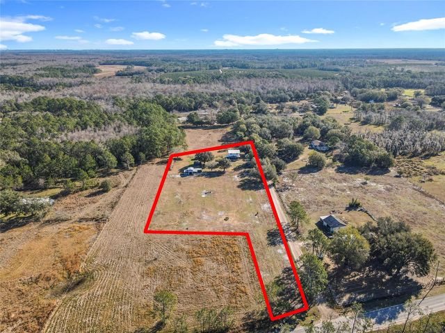 8651 WEE FARMS LANE, Polk City, FL 33868