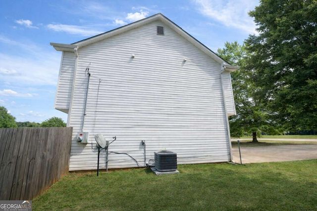 400 Kissee Court, Jackson, GA 30233