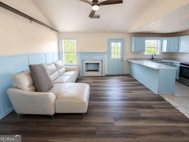 400 Kissee Court, Jackson, GA 30233