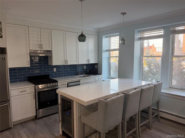 25 W Broadway 104, Long Beach, NY 11561