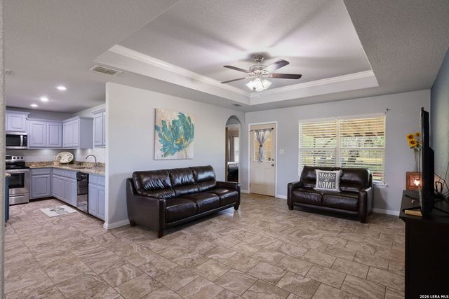 16807 DELANA AVE, Elmendorf, TX 78112