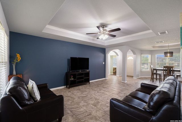 16807 DELANA AVE, Elmendorf, TX 78112