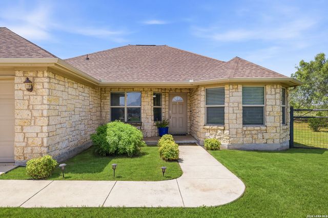 16807 DELANA AVE, Elmendorf, TX 78112