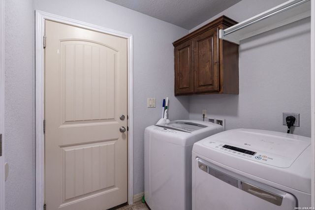 16807 DELANA AVE, Elmendorf, TX 78112