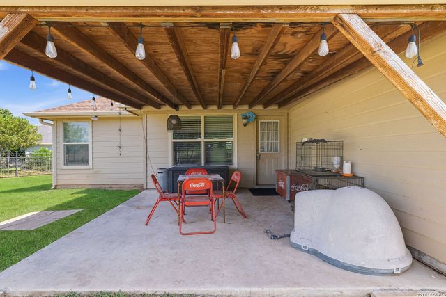16807 DELANA AVE, Elmendorf, TX 78112