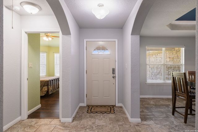 16807 DELANA AVE, Elmendorf, TX 78112