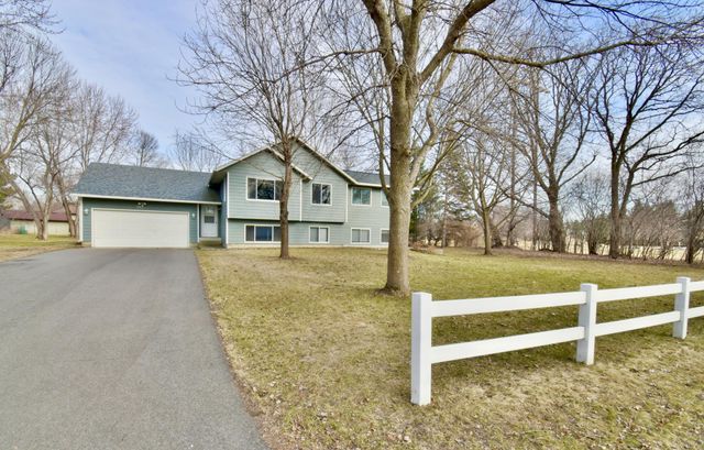 3068 21st Avenue S, Saint Cloud, MN 56301