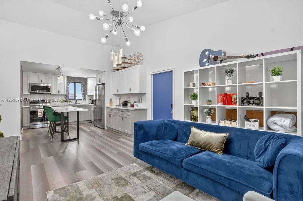 50 NE 12th St 218, Boca Raton, FL 33432
