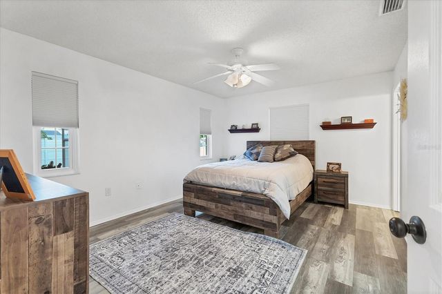 1275 42ND STREET, Sarasota, FL 34234