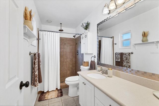 1275 42ND STREET, Sarasota, FL 34234