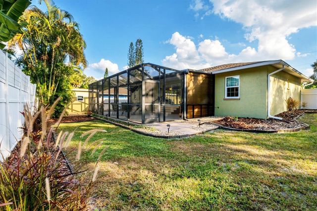 1275 42ND STREET, Sarasota, FL 34234