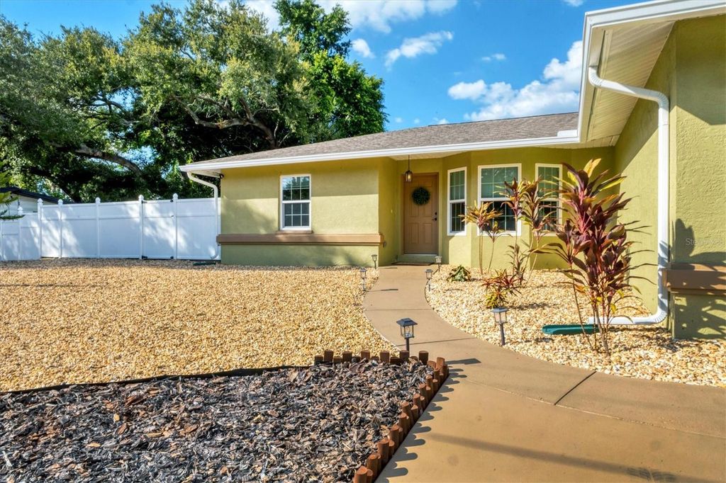 1275 42ND STREET, Sarasota, FL 34234