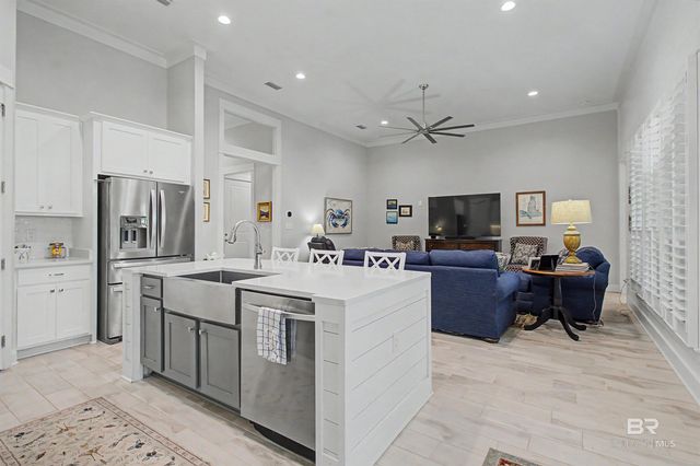 2560 Bienville Avenue, Gulf Shores, AL 36542