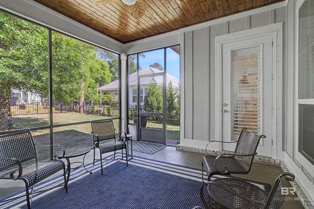 2560 Bienville Avenue, Gulf Shores, AL 36542