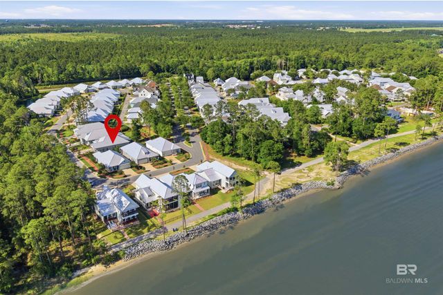 2560 Bienville Avenue, Gulf Shores, AL 36542