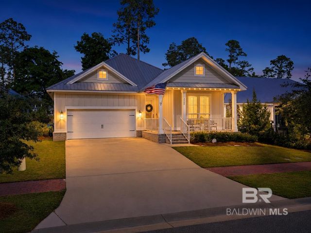 2560 Bienville Avenue, Gulf Shores, AL 36542
