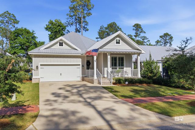 2560 Bienville Avenue, Gulf Shores, AL 36542