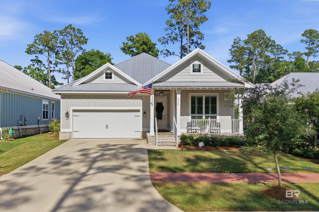 2560 Bienville Avenue, Gulf Shores, AL 36542
