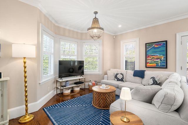 6 Woods Place, Boston, MA 02129